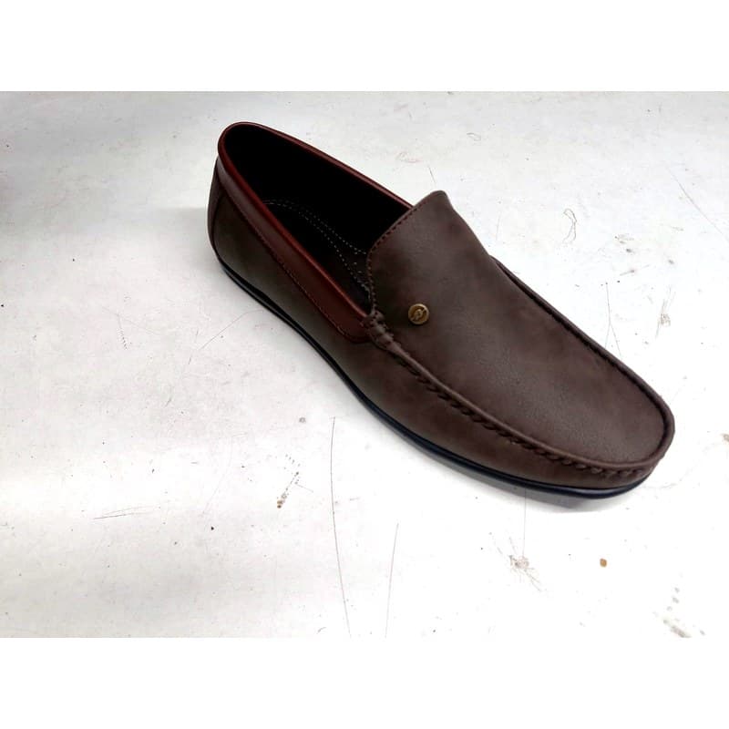 Verona Plain Moccasin — Beige